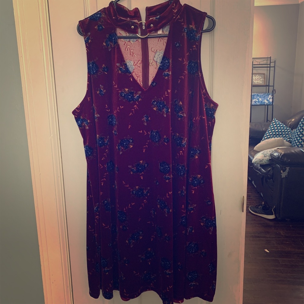 Women’s floral xhiliration dress